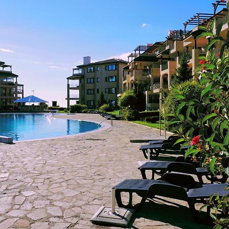 Ваканционни Апартаменти Калиакрия - Holiday Apartments Kaliakria Topola Buitenkant foto