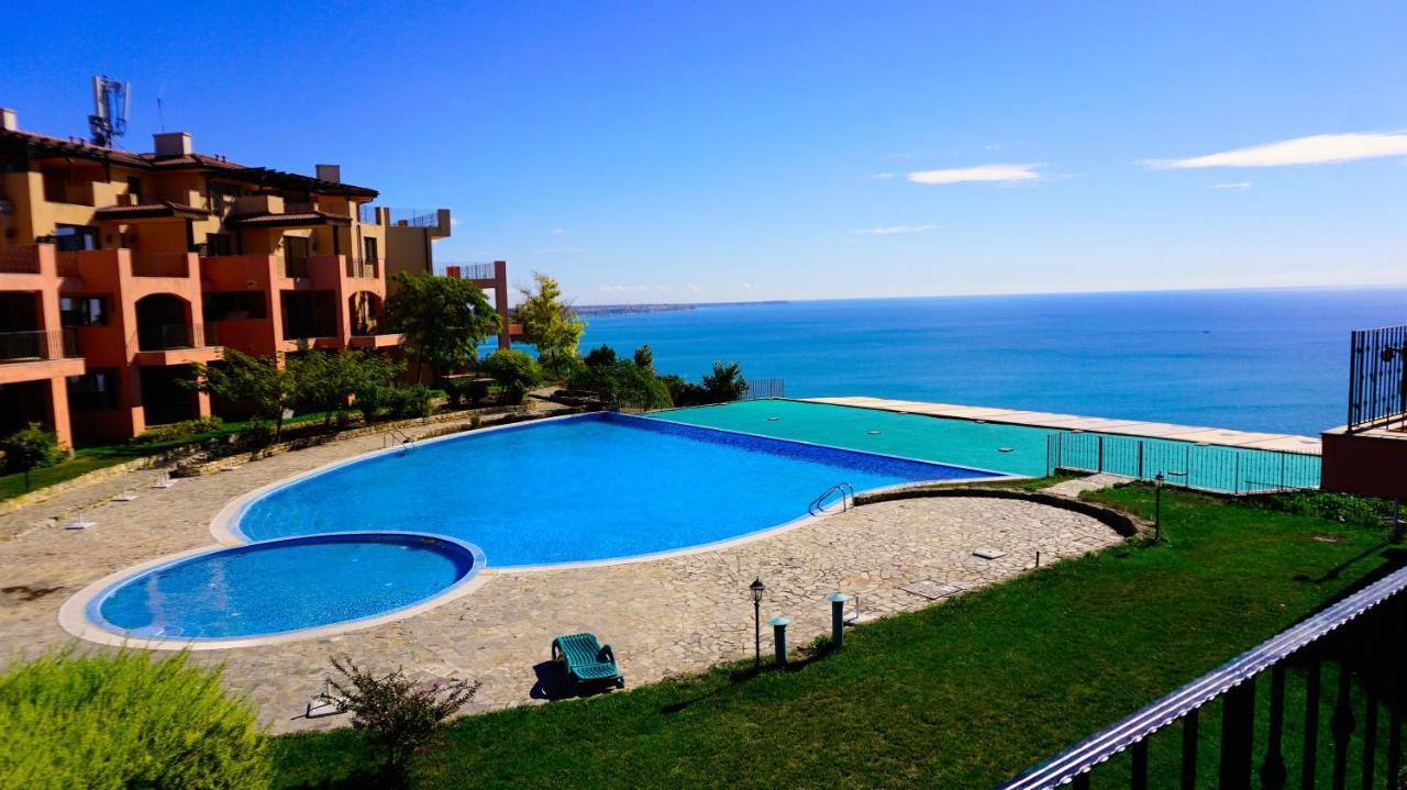 Ваканционни Апартаменти Калиакрия - Holiday Apartments Kaliakria Topola Buitenkant foto