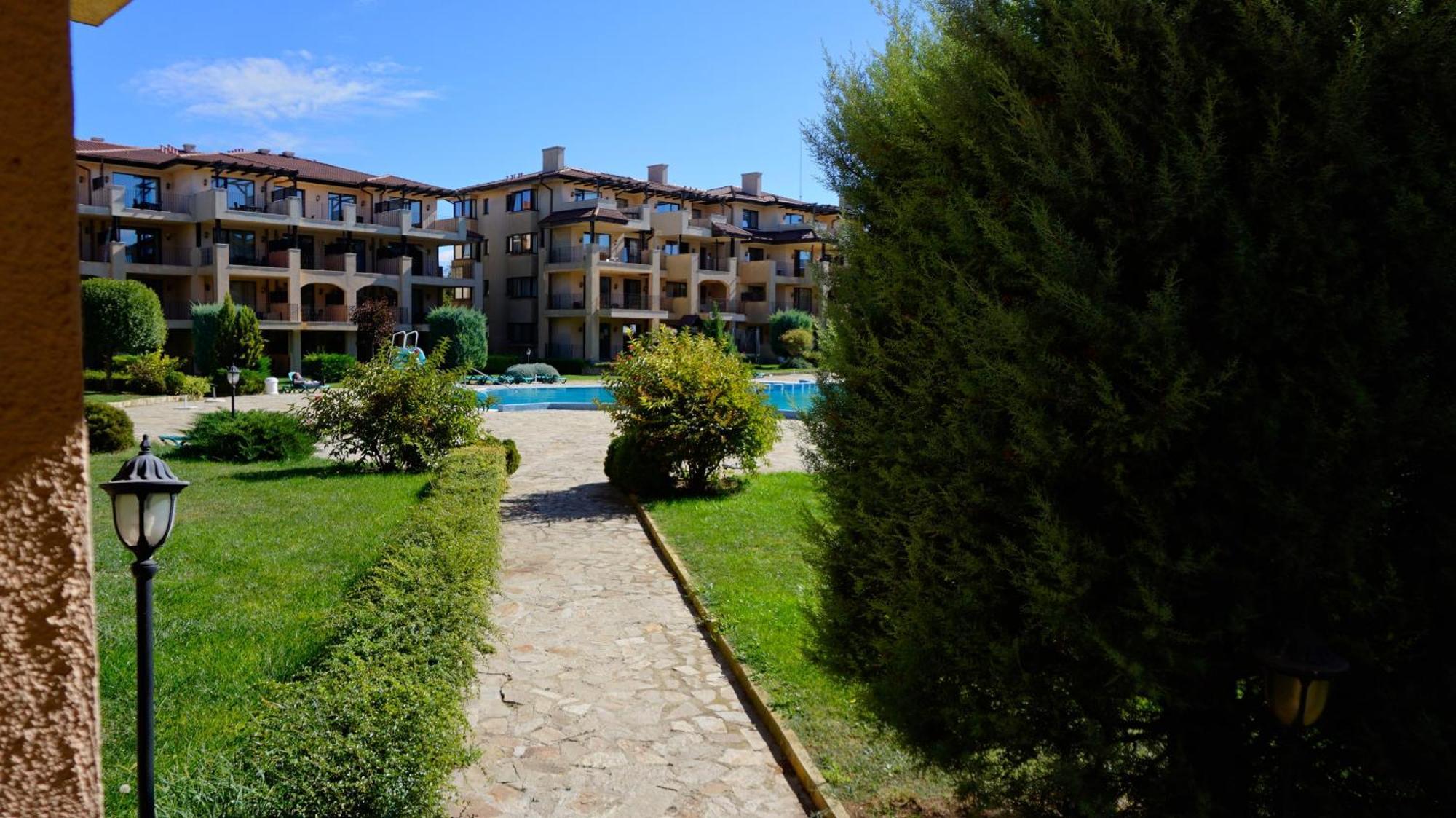 Ваканционни Апартаменти Калиакрия - Holiday Apartments Kaliakria Topola Buitenkant foto