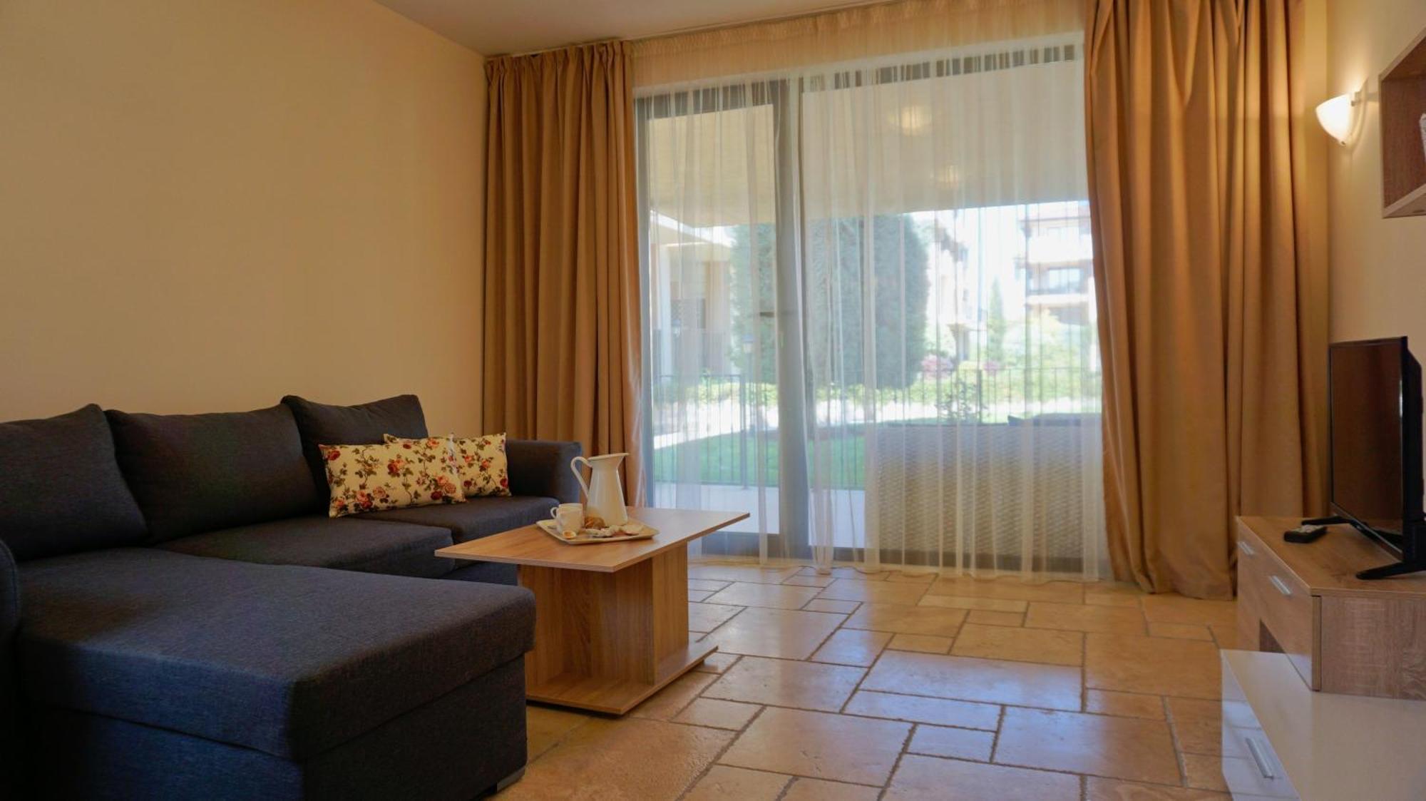 Ваканционни Апартаменти Калиакрия - Holiday Apartments Kaliakria Topola Kamer foto